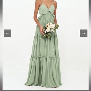Elegant Green Maxi Dress